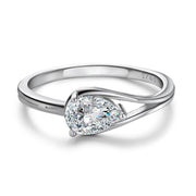 1Ct Pear-Cut Moissanite Ring – 18K Gold-Plated Silver