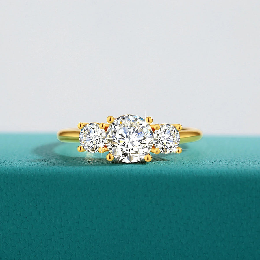 18K Gold Moissanite Wedding Ring – 1ct Certified